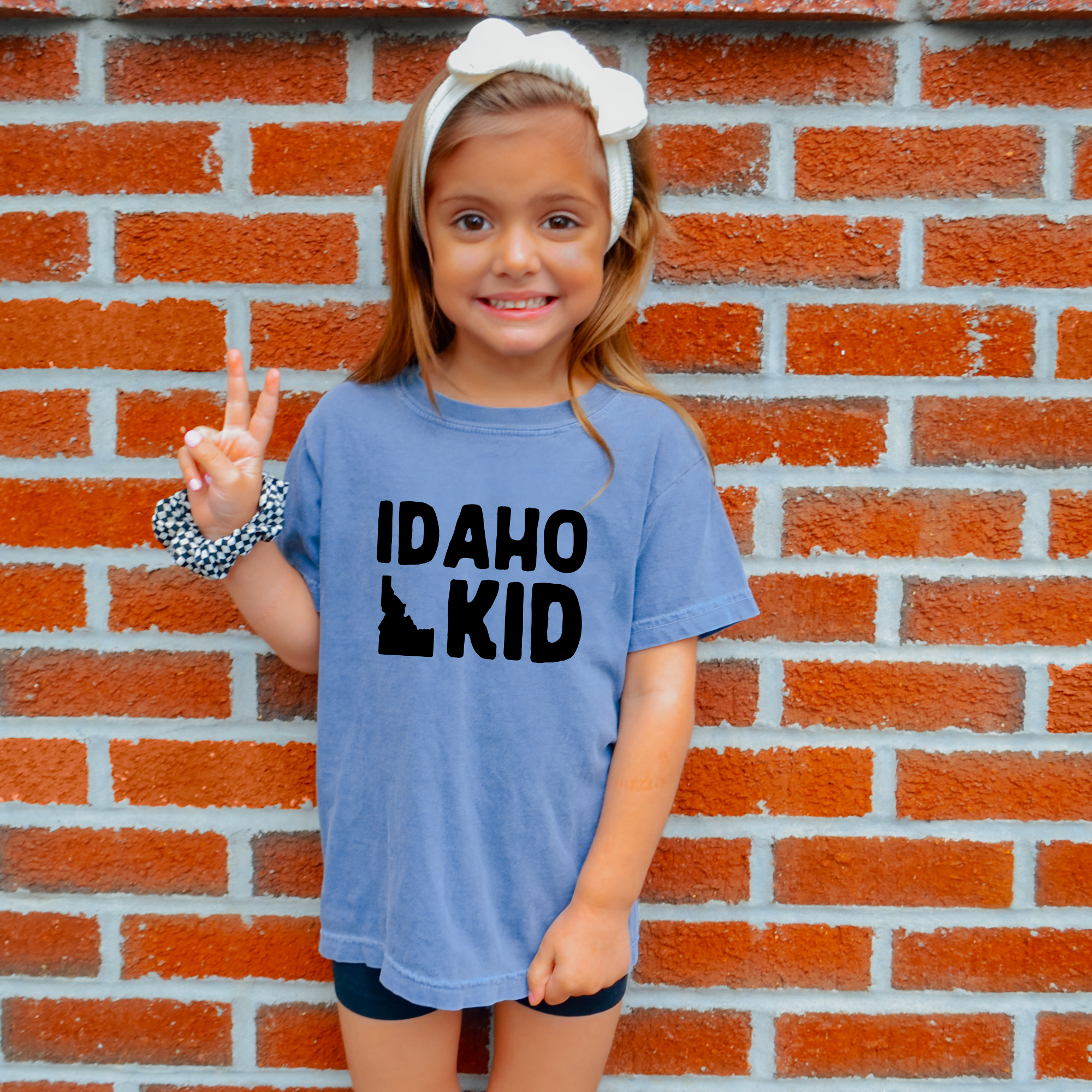 トップス compact print tee Kids Graphic Tees | 208 Tees Apparel Co. | Spirit Lake, Idaho