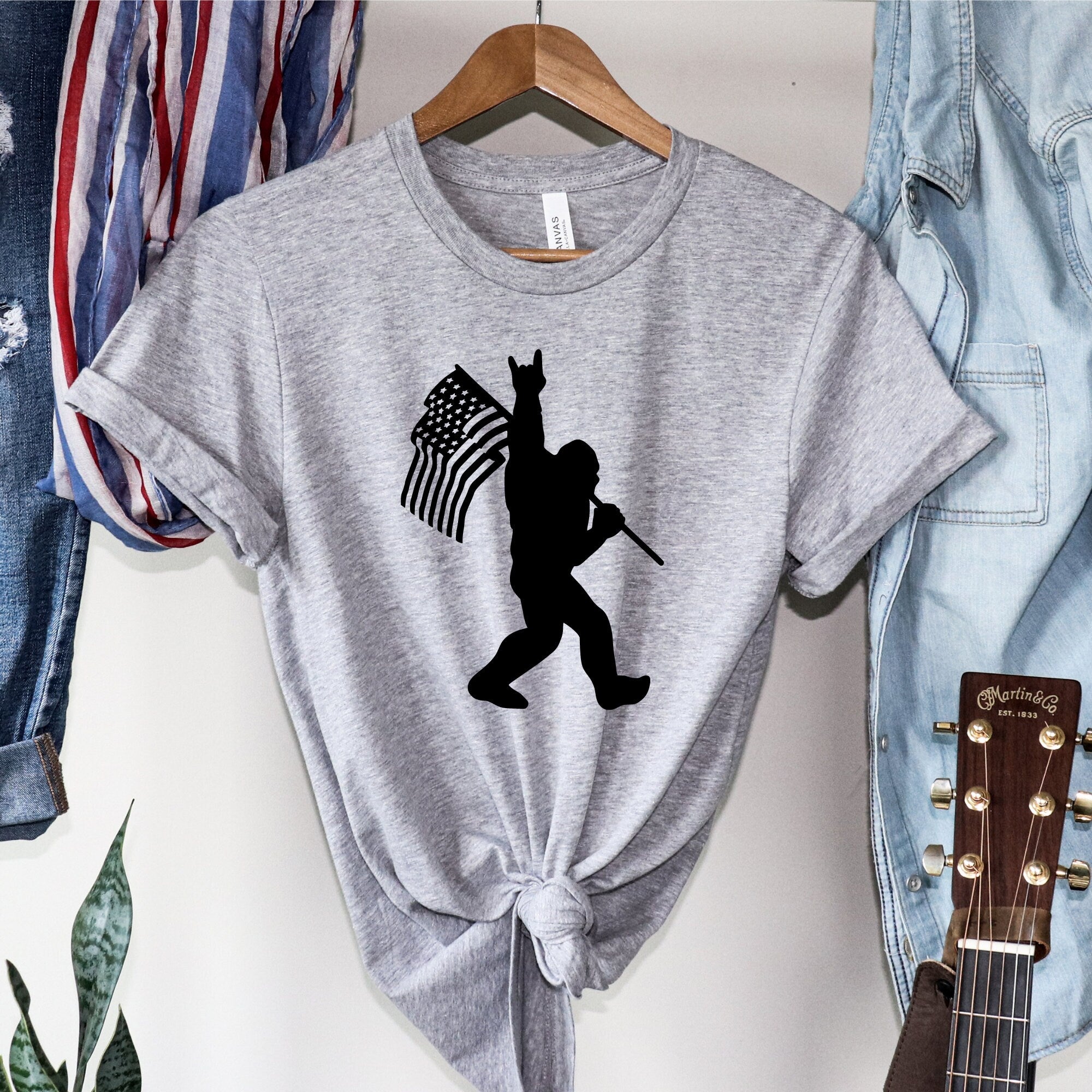 【ひっぴ】INDEPENDENCE DAY Tシャツ ひっぴ】INDEPENDENCE DAY Tシャツ 楽天市場】インデペンデンス（T